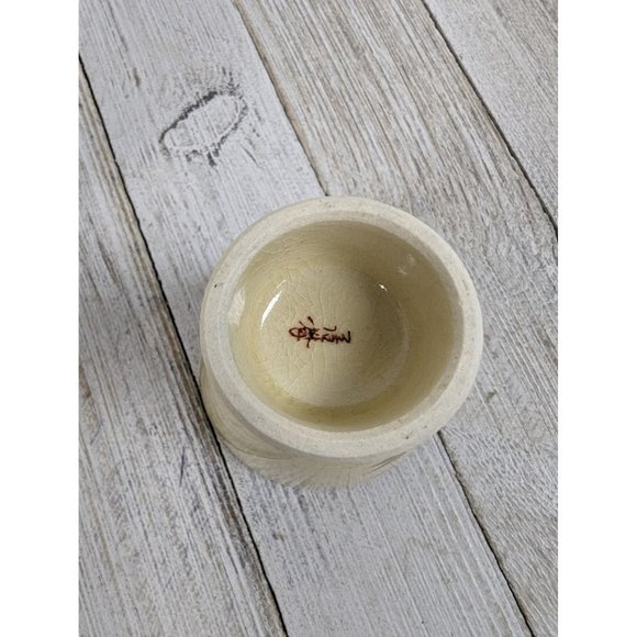 Vintage Set of 3 Large Ceramic Egg Cups Cream Beige Leaves - Picture 5 of 7